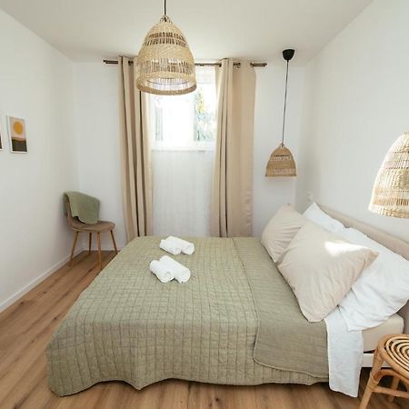 Apartmani Barbarosa Sveti Filip i Jakov Eksteriør billede