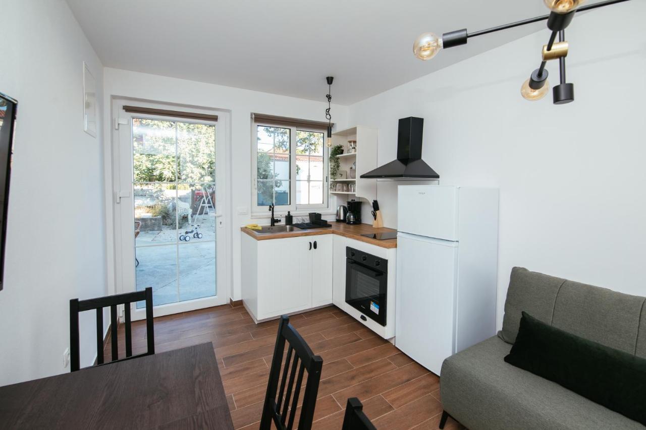 Apartmani Barbarosa Sveti Filip i Jakov Eksteriør billede