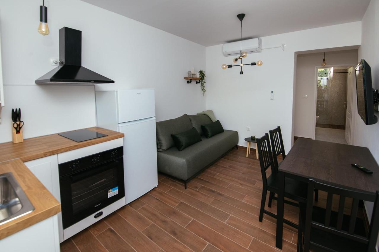 Apartmani Barbarosa Sveti Filip i Jakov Eksteriør billede